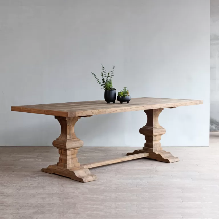 LYON Dining Table Big Leg