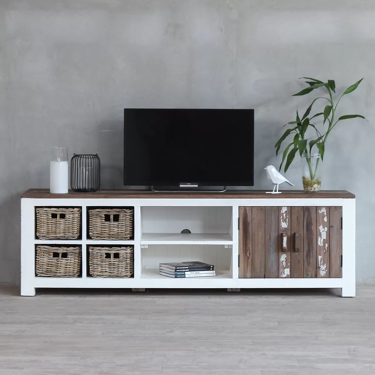 Aimann TV Cabinet