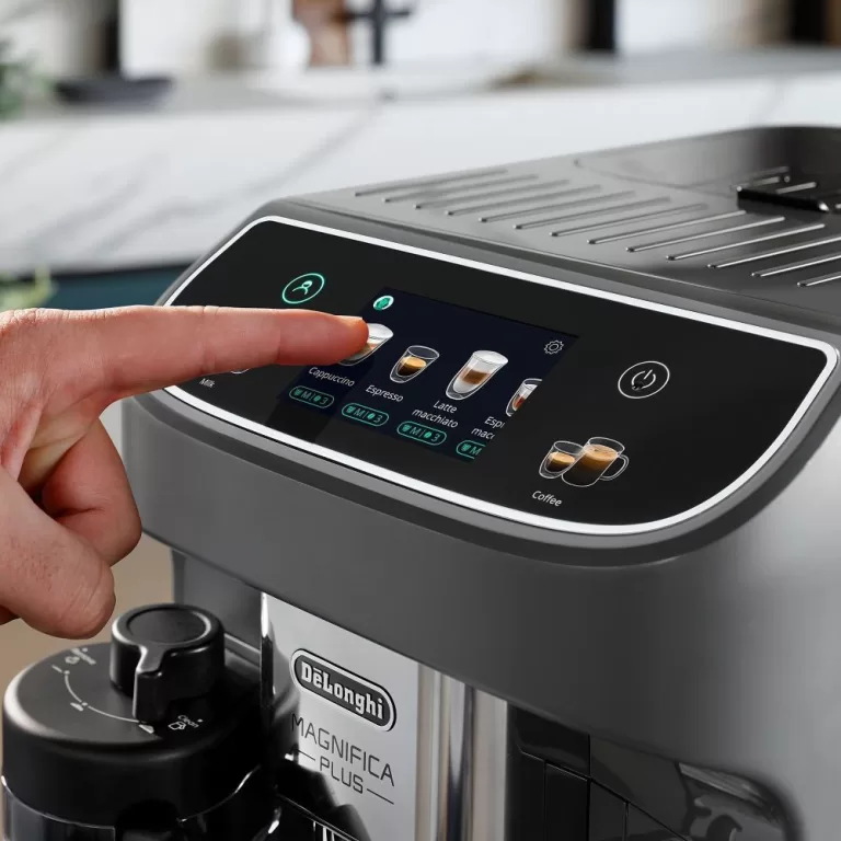 DeLonghi ECAM320 Magnifica Plus Coffee Machine