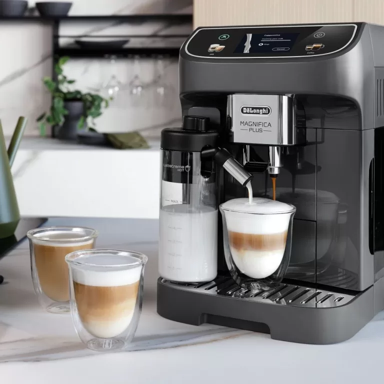DeLonghi ECAM320 Magnifica Plus Coffee Machine