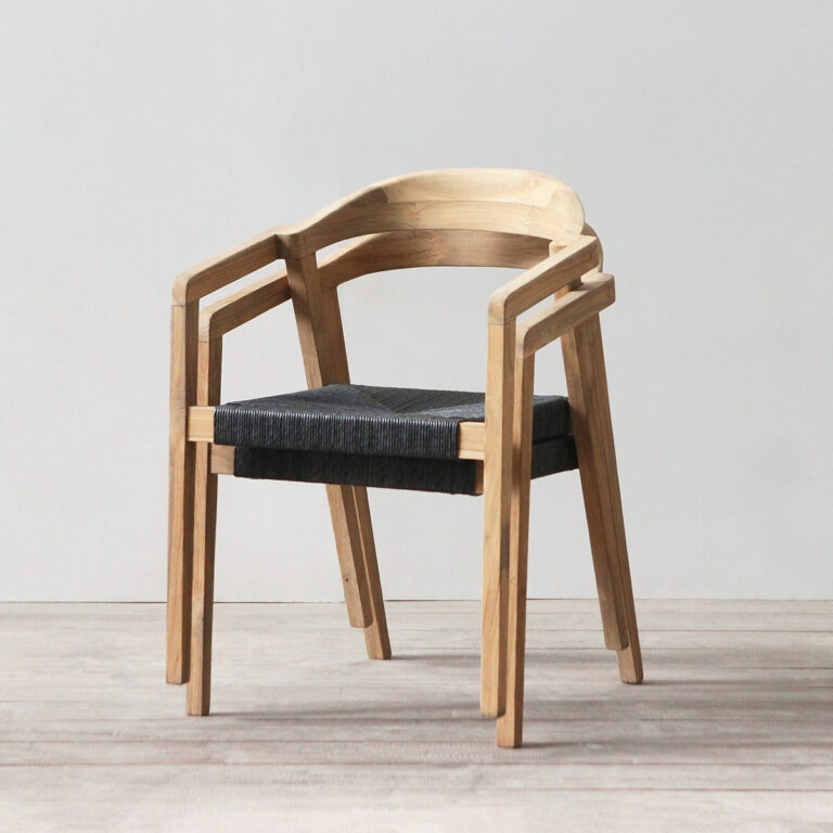 Vanity Outdoor Woven Chair