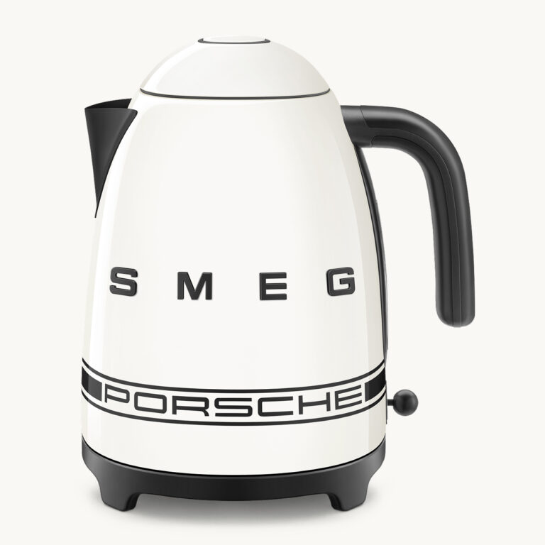 SMEG Kettle Carrara White